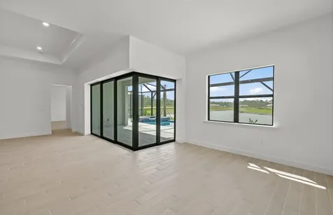1992 Don Benito Way Naples FL 34120