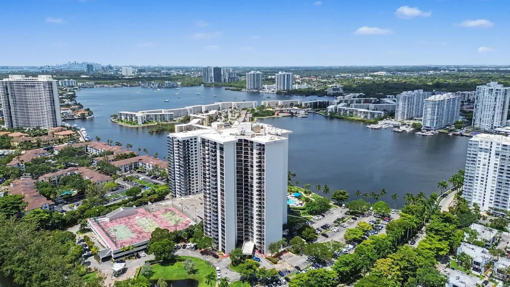 18181 NE 31st Court Aventura FL 33160