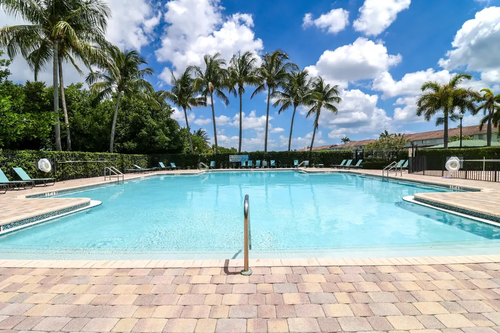 3133 Laurel Ridge Circle West Palm Beach FL 33404