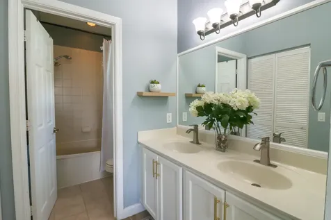 3133 Laurel Ridge Circle Riviera Beach FL 33404
