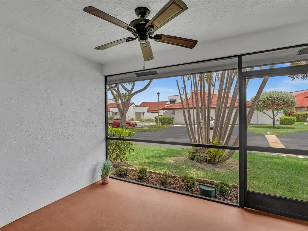 299 NW 36th Avenue Deerfield Beach FL 33442
