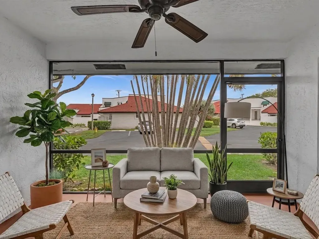 299 NW 36th Avenue Deerfield Beach FL 33442