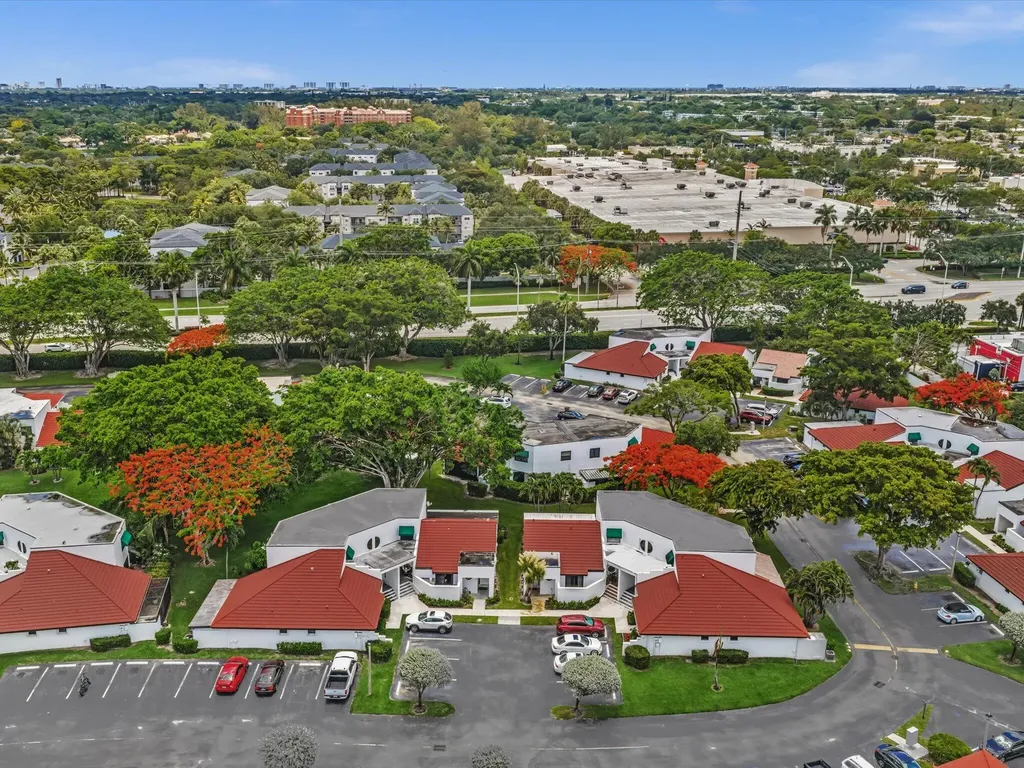 299 NW 36th Avenue Deerfield Beach FL 33442
