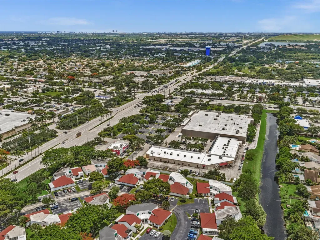 299 NW 36th Avenue Deerfield Beach FL 33442