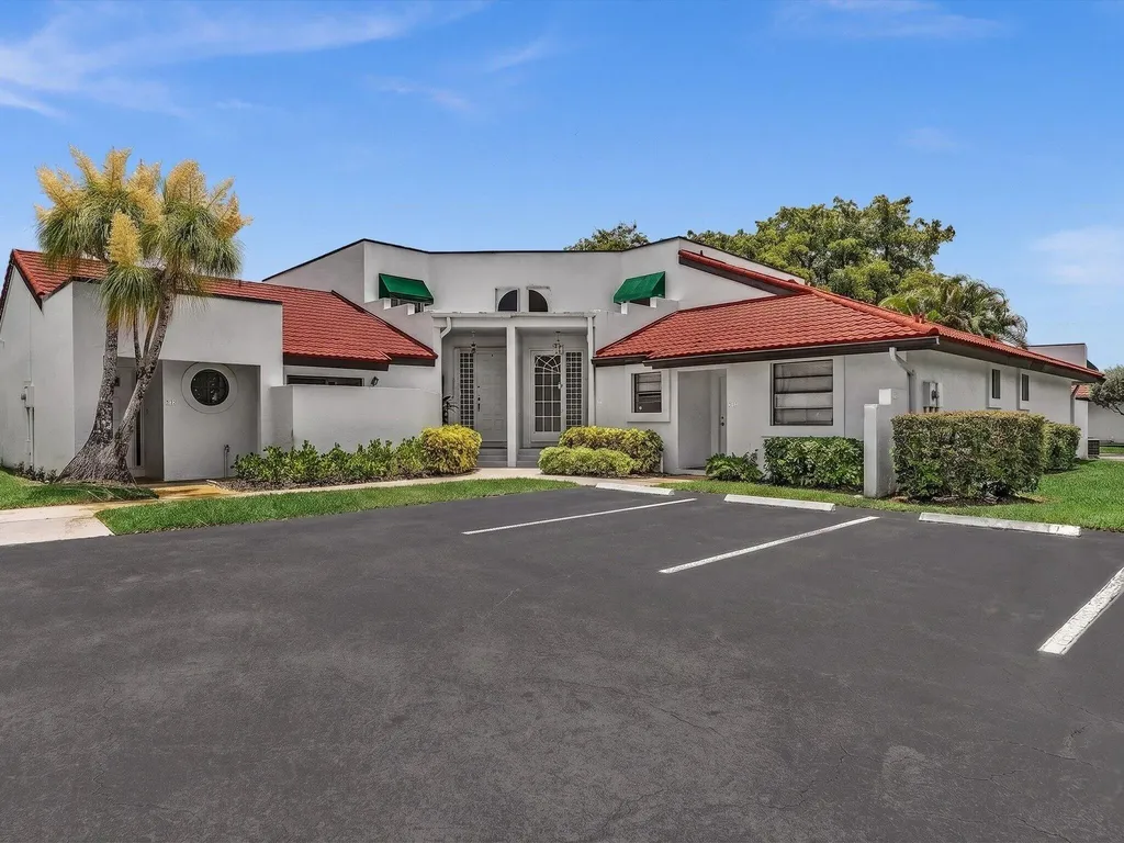299 NW 36th Avenue Deerfield Beach FL 33442