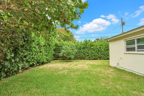 222 Bayberry Drive Lake Park FL 33403