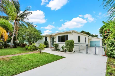222 Bayberry Drive Lake Park FL 33403