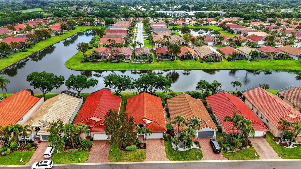 5256 Glenville Drive Boynton Beach FL 33437