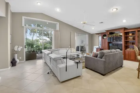 5256 Glenville Drive Boynton Beach FL 33437