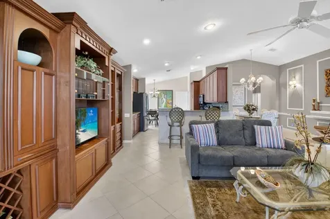 5256 Glenville Drive Boynton Beach FL 33437