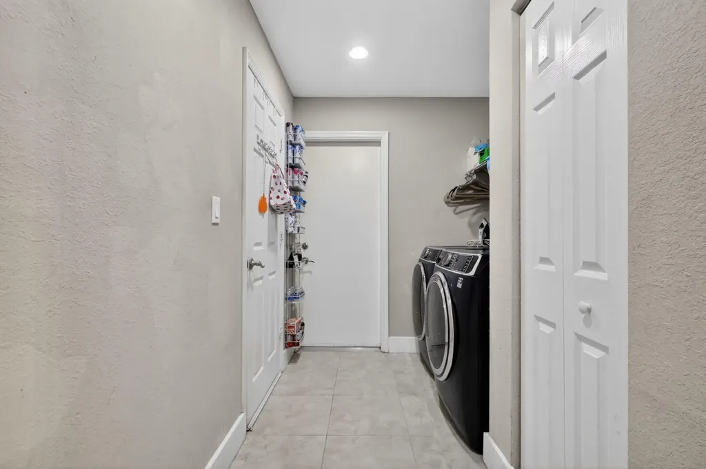 2843 Worcester Road Lake Worth FL 33462