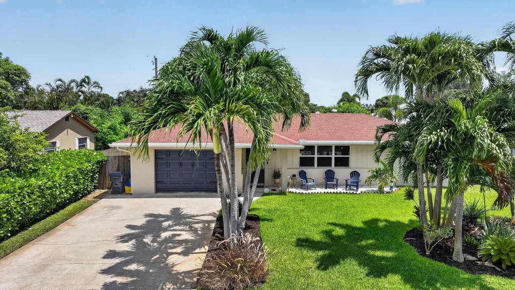 2843 Worcester Road Lake Worth FL 33462