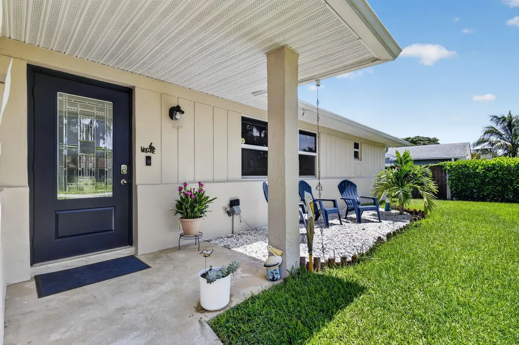 2843 Worcester Road Lake Worth FL 33462