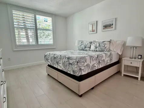 625 Casa Loma Boulevard Boynton Beach FL 33435