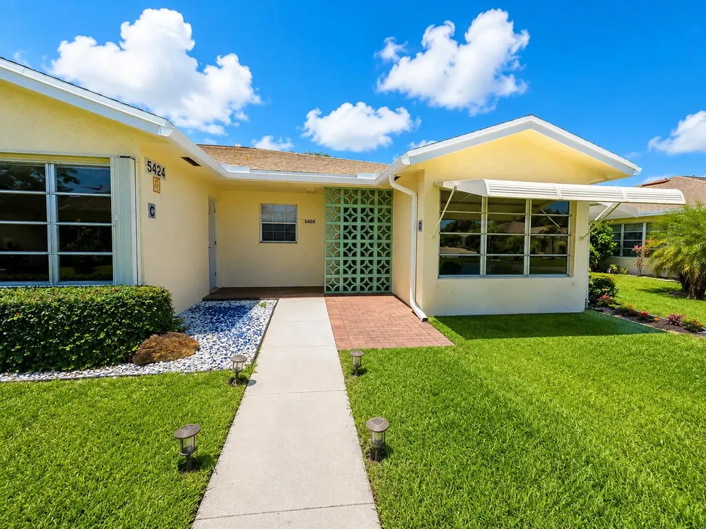 5424 Lakefront Boulevard Delray Beach FL 33484