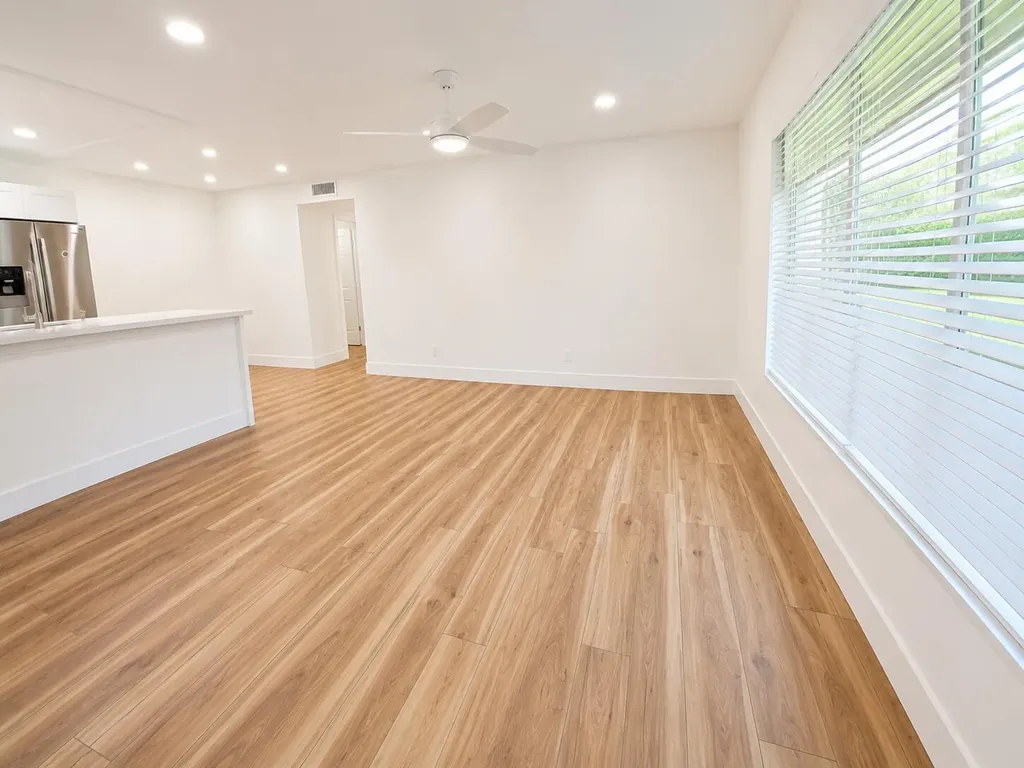 5424 Lakefront Boulevard Delray Beach FL 33484