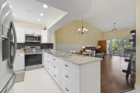 2950 SE Ocean Boulevard Stuart FL 34996