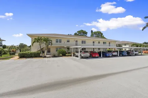 2950 SE Ocean Boulevard Stuart FL 34996