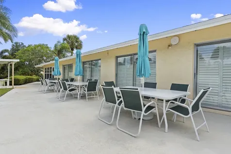 2950 SE Ocean Boulevard Stuart FL 34996