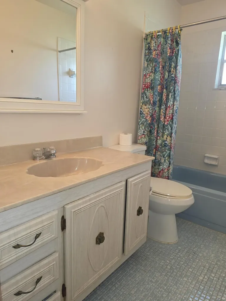713 Nantucket Circle Lake Worth FL 33467