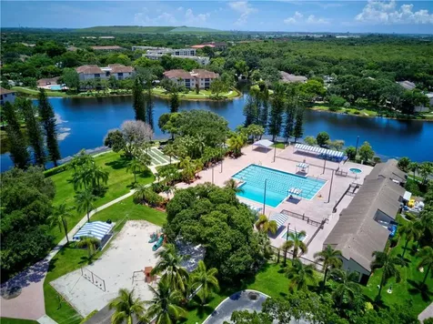 2486 NW 49th Terrace Coconut Creek FL 33063