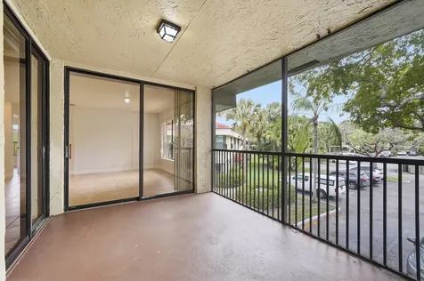 2486 NW 49th Terrace Coconut Creek FL 33063