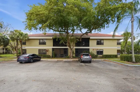 2486 NW 49th Terrace Coconut Creek FL 33063