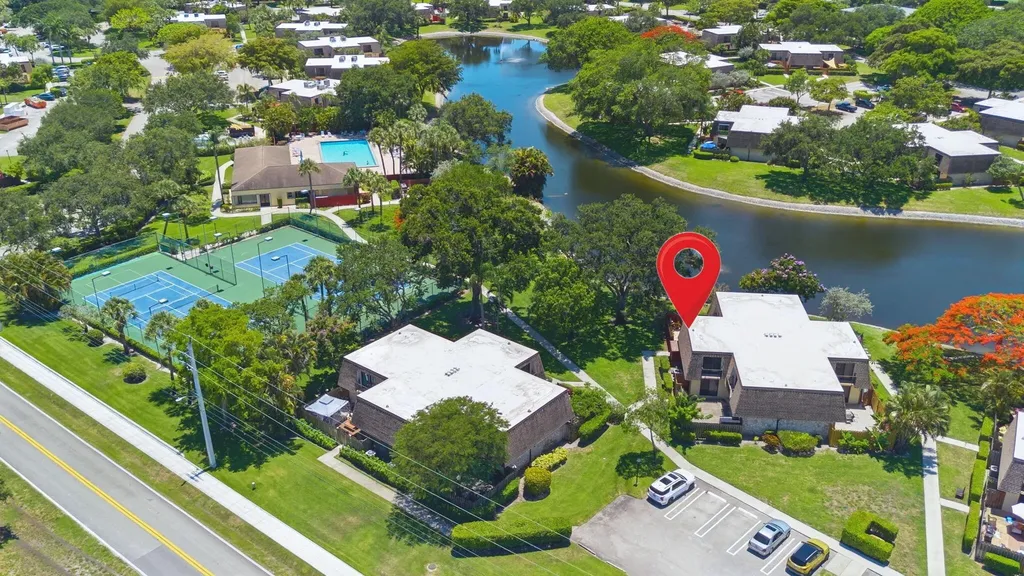 2883 SW 22nd Circle Delray Beach FL 33445