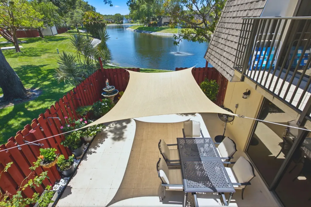 2883 SW 22nd Circle Delray Beach FL 33445