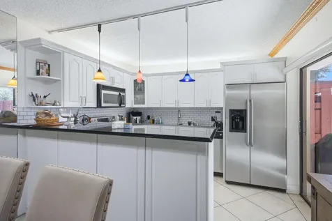 2883 SW 22nd Circle Delray Beach FL 33445