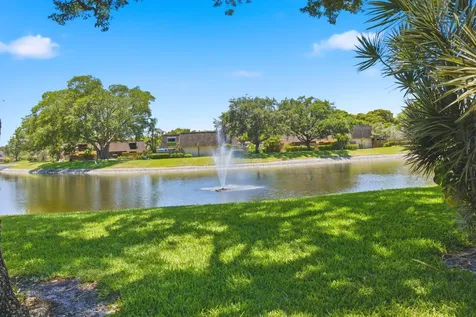 2883 SW 22nd Circle Delray Beach FL 33445