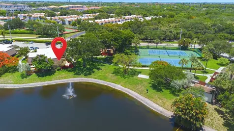 2883 SW 22nd Circle Delray Beach FL 33445