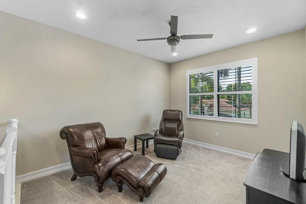 8109 Snowflake Obsidian Trail Delray Beach FL 33446