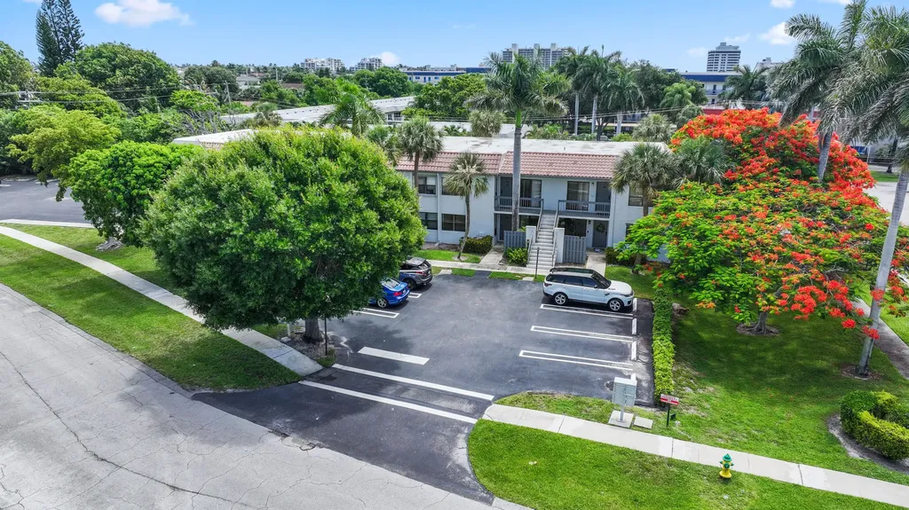 3275 Frederick Boulevard Delray Beach FL 33483