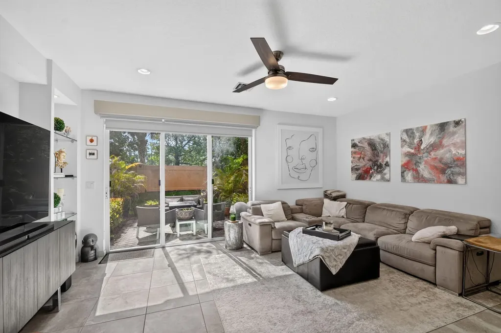 5765 Monterra Club Drive Lake Worth FL 33463
