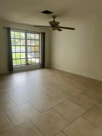 8586 NW 23rd Manor Coral Springs FL 33065