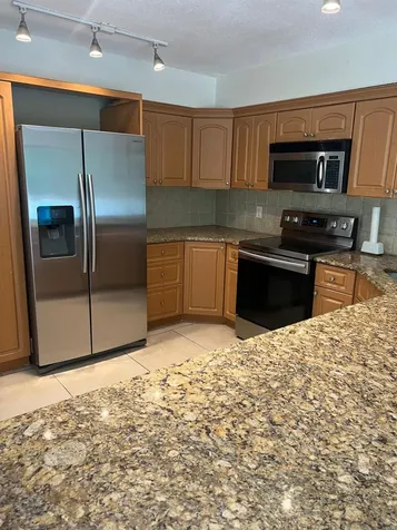 8586 NW 23rd Manor Coral Springs FL 33065