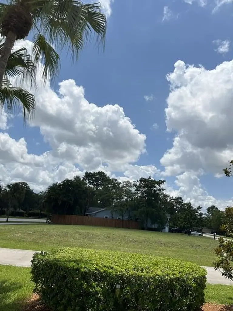 1094 Primrose Lane Wellington FL 33414