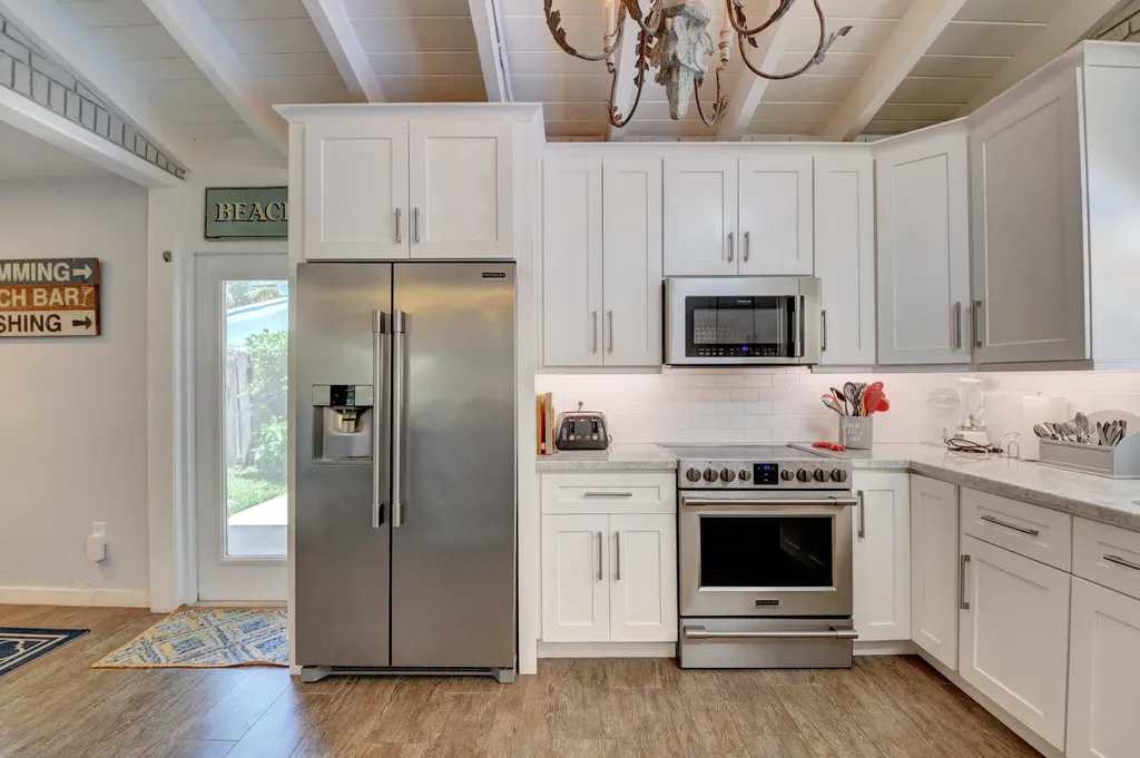 521 NW 14th Street Delray Beach FL 33444