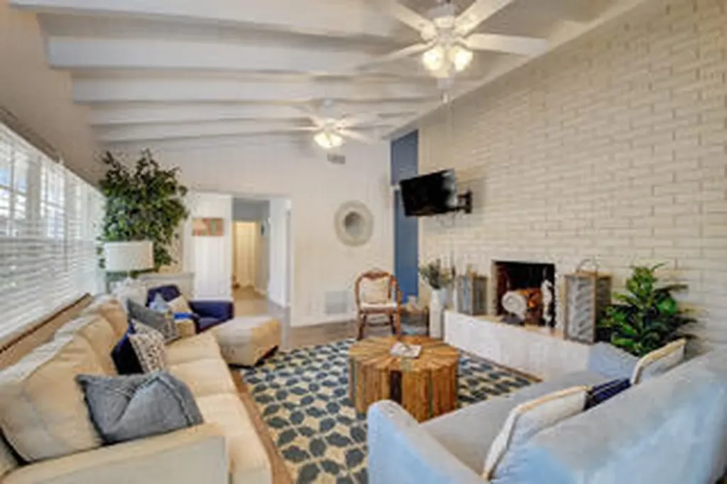 521 NW 14th Street Delray Beach FL 33444