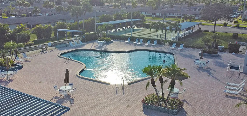 2621 Barkley Drive W West Palm Beach FL 33415