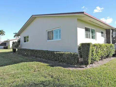 2621 Barkley Drive W West Palm Beach FL 33415