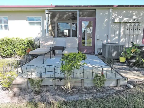2621 Barkley Drive W West Palm Beach FL 33415