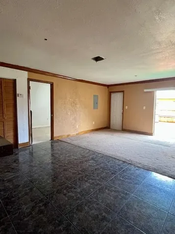 3930 NW 207 Street Road Miami Gardens FL 33055