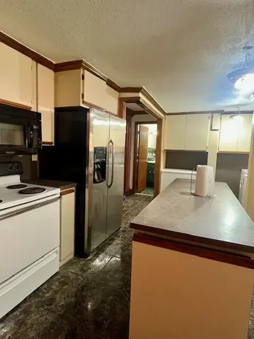 3930 NW 207 Street Road Miami Gardens FL 33055