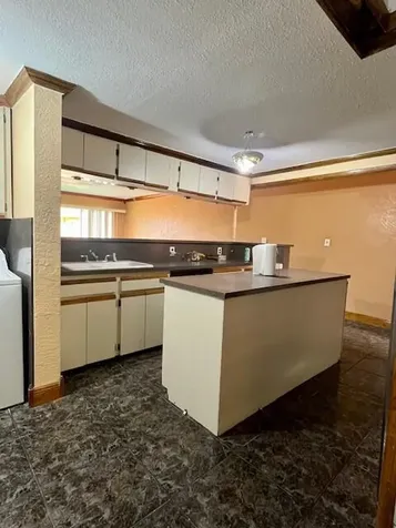 3930 NW 207 Street Road Miami Gardens FL 33055