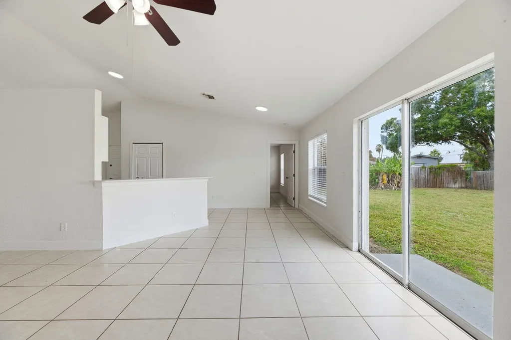 201 SW Amesbury Avenue Port St Lucie FL 34953