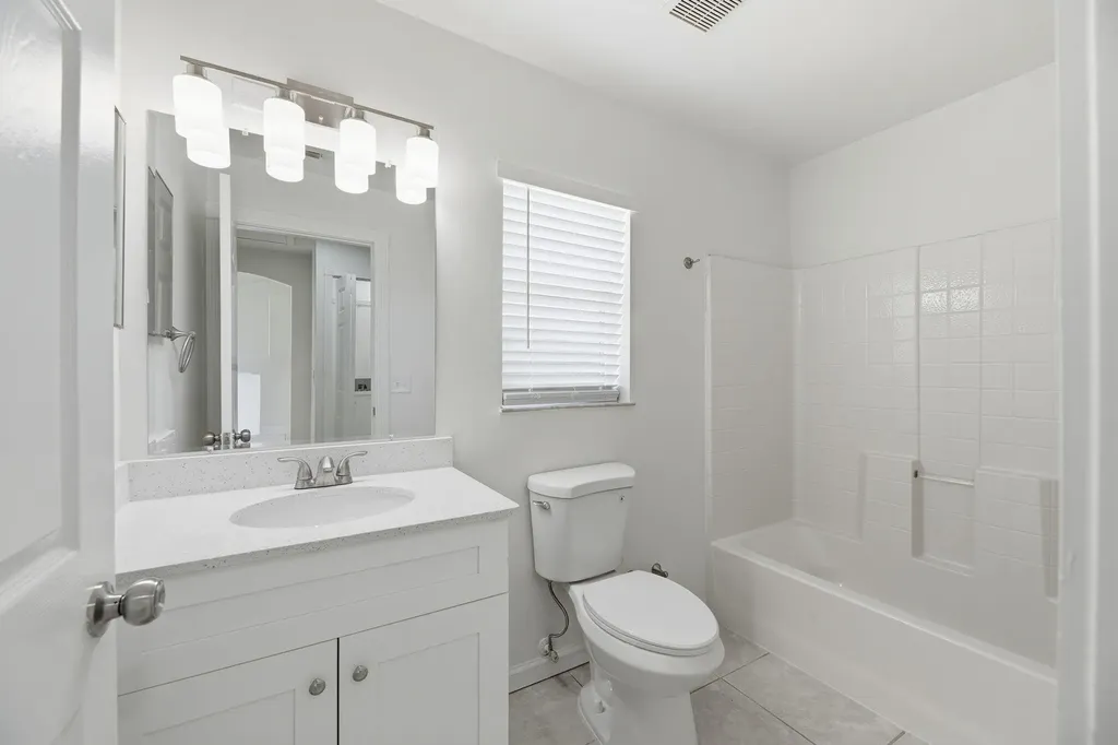 201 SW Amesbury Avenue Port St Lucie FL 34953
