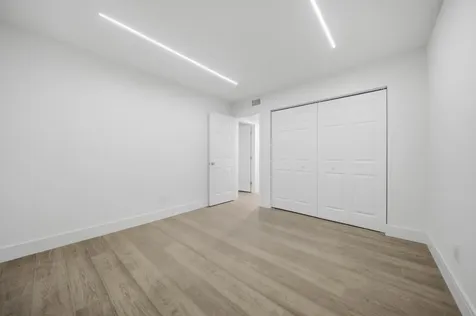 1391 E Golfview Drive Pembroke Pines FL 33026