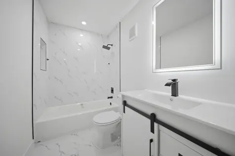1391 E Golfview Drive Pembroke Pines FL 33026